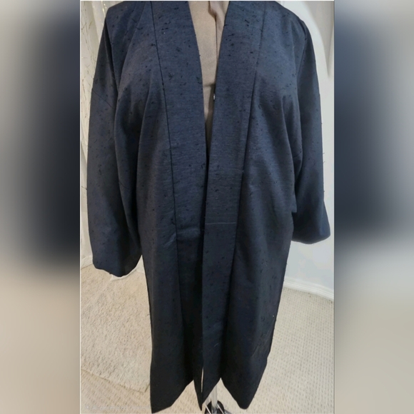 Tiger Print Kimono with Black and White Design - Picture 6 of 6